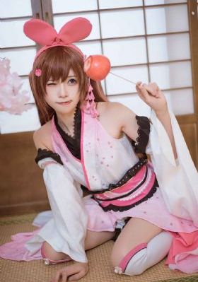 大乳警花被扒双乳在线观看_电视剧高清在线观看